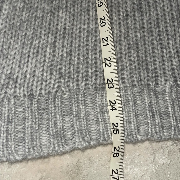 NWT Aerie Open Back Sweater 🤍 - Picture 10 of 14